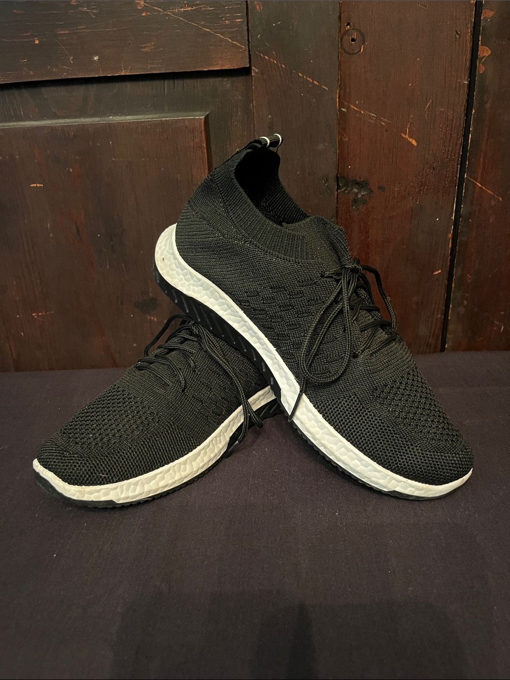 Danskin Black & White Women's Sneaker Size 8